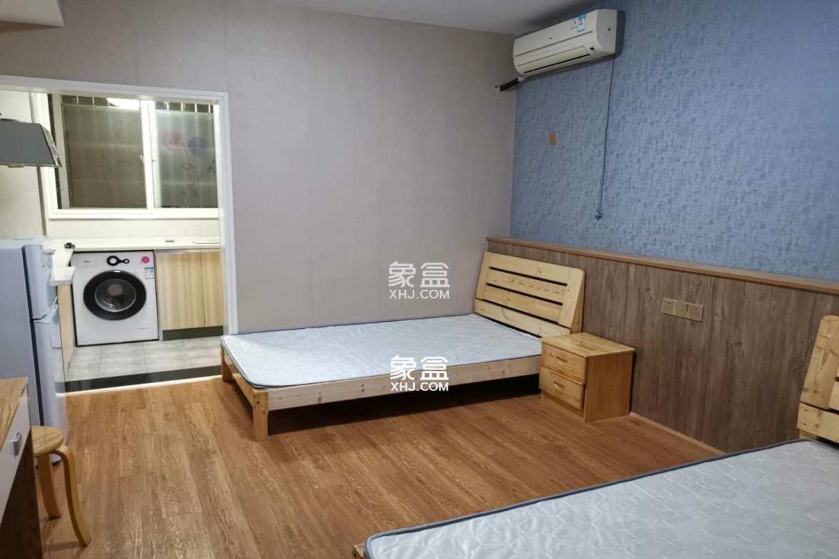 嘉盛华庭(一期、二期、三期) 1室1厅1卫 1300.0元/月 嘉盛华庭(一期、二期、三期) 1室1厅1卫 1300.0元/月室内图