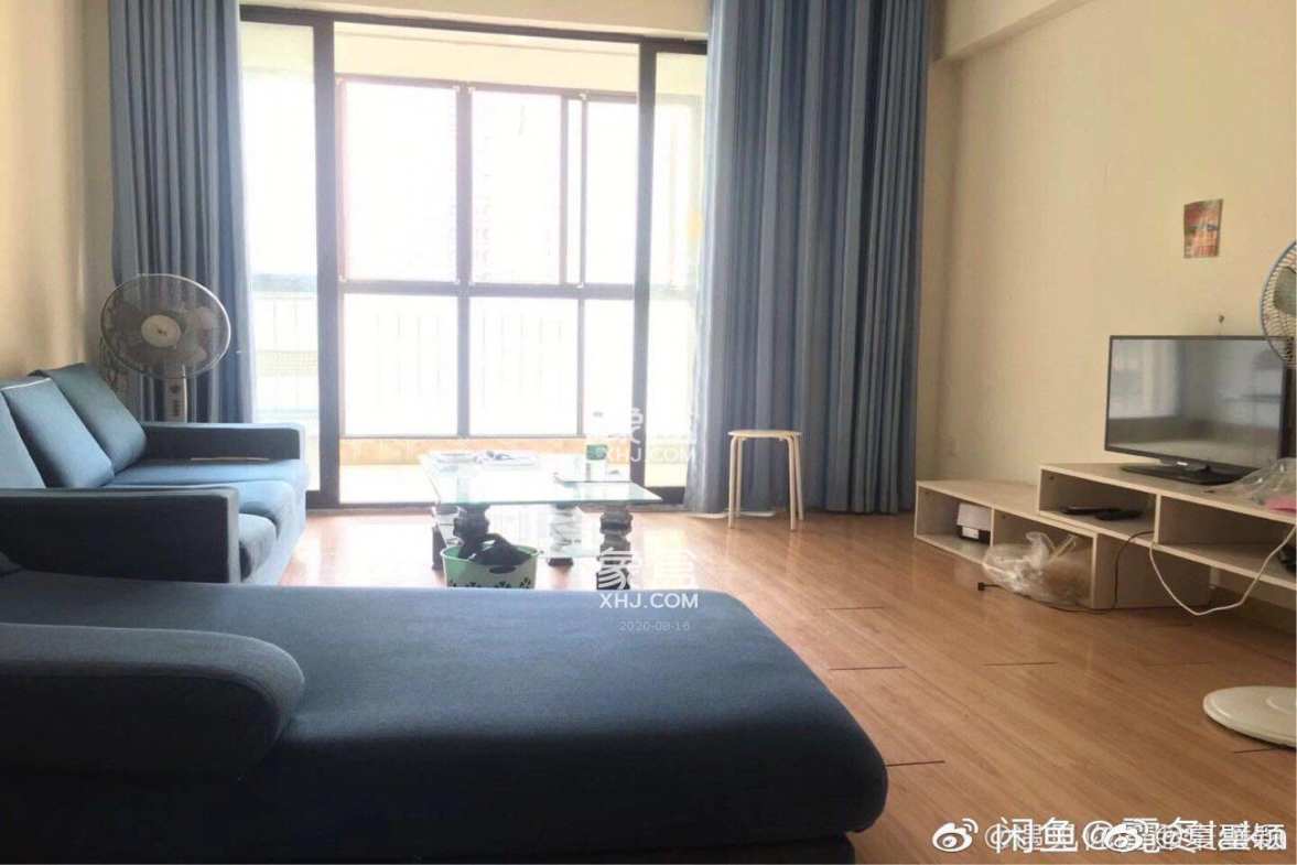 华润凤凰城三期  3室2厅1卫    2200.0元/月 华润凤凰城三期  3室2厅1卫    2200.0元/月室内图