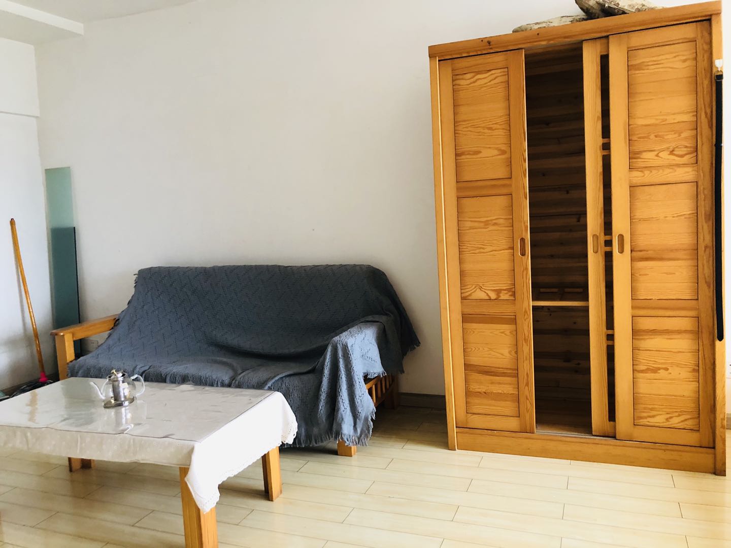 中信文化广场(中信新城二期) 1室1厅1卫 1300.0元/月 中信文化广场(中信新城二期) 1室1厅1卫 1300.0元/月室内图