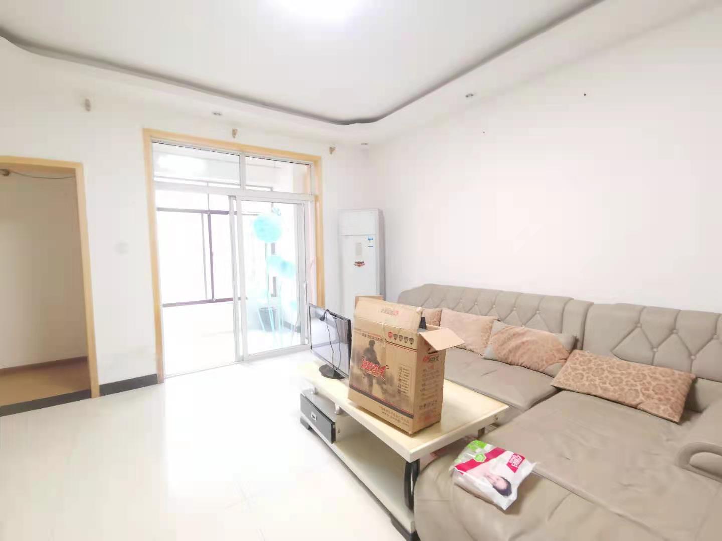 爱琴海岸 2室2厅1卫 1750.0元/月 爱琴海岸 2室2厅1卫 1750.0元/月室内图