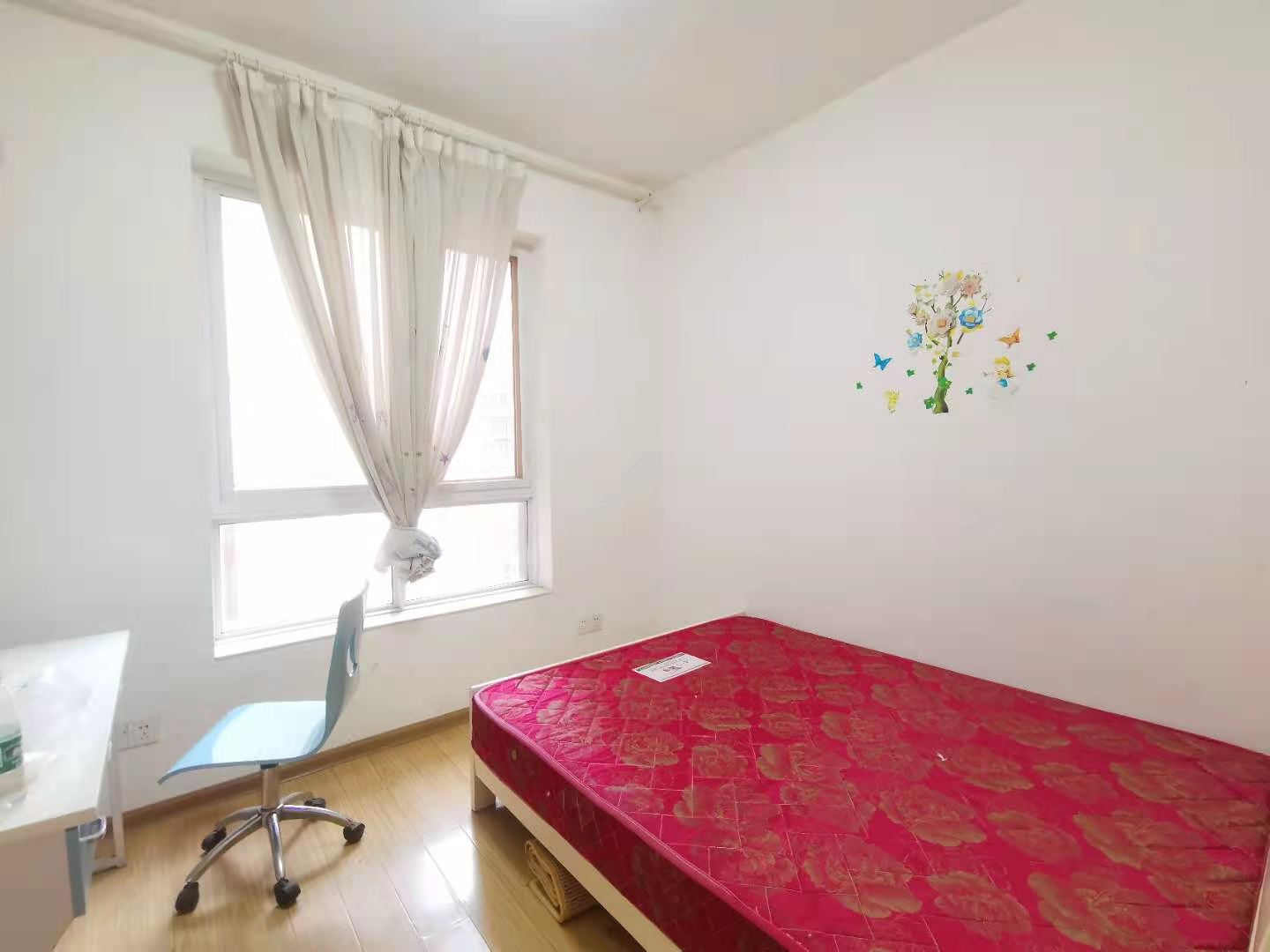 爱琴海岸 2室2厅1卫 1750.0元/月 爱琴海岸 2室2厅1卫 1750.0元/月室内图