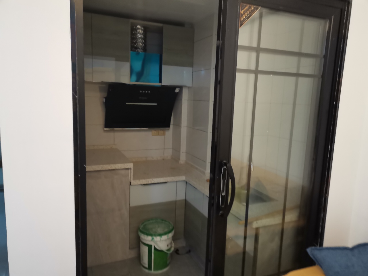 裕天国际商汇中心  1室1厅1卫    1500.0元/月室内图