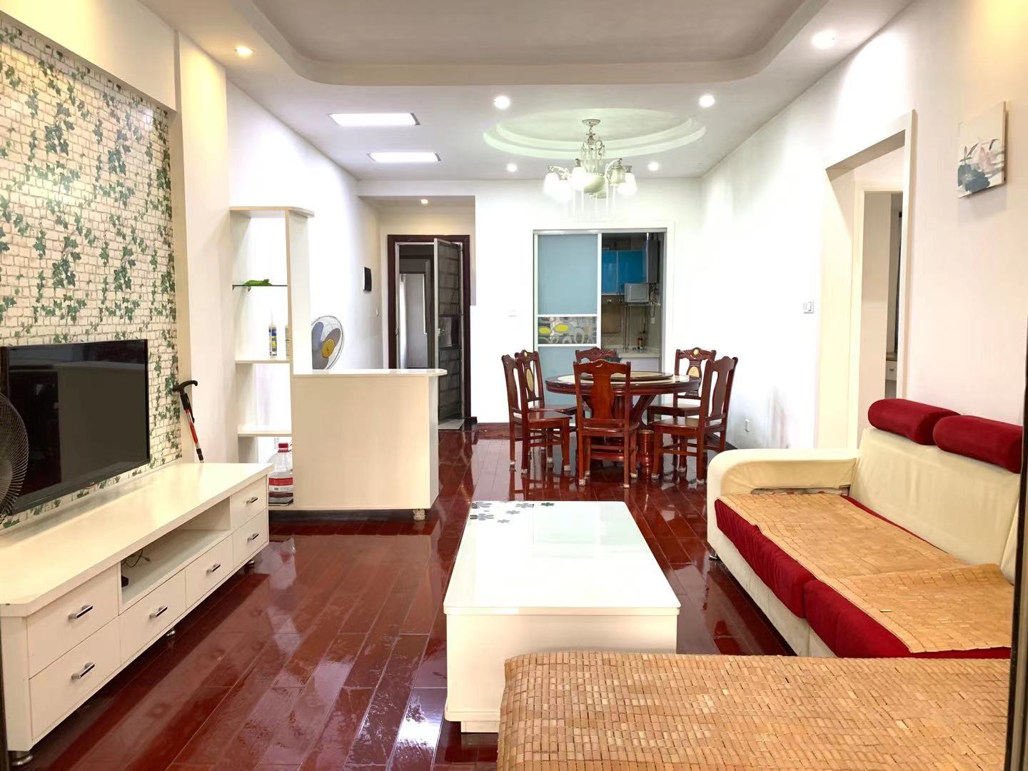 碧桂园威尼斯 紧挨松雅湖、万象汇、卜蜂莲花直接拎包入住室内图