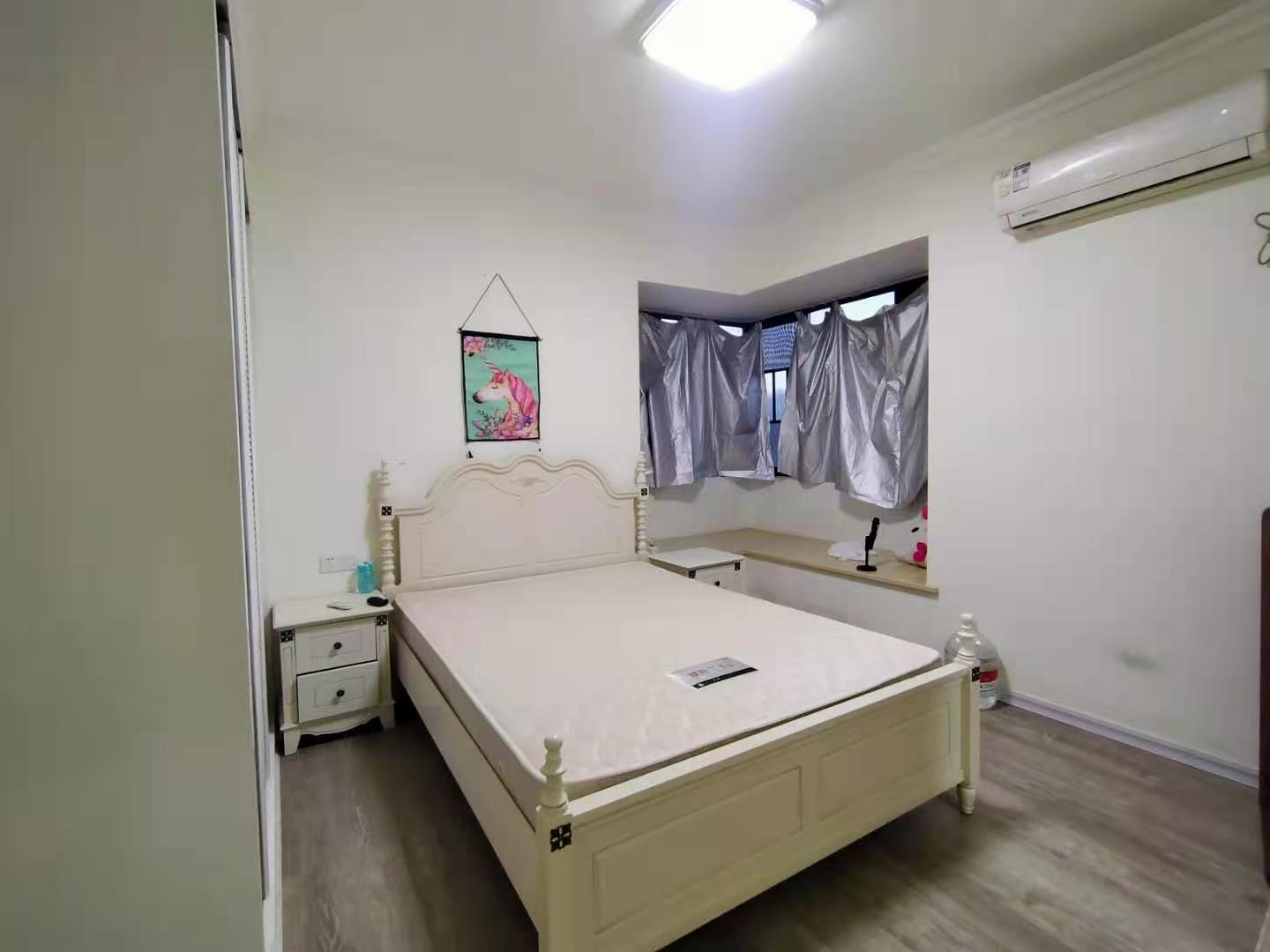 慢步江湾 2室2厅1卫 2500.0元/月 慢步江湾 2室2厅1卫 2500.0元/月室内图