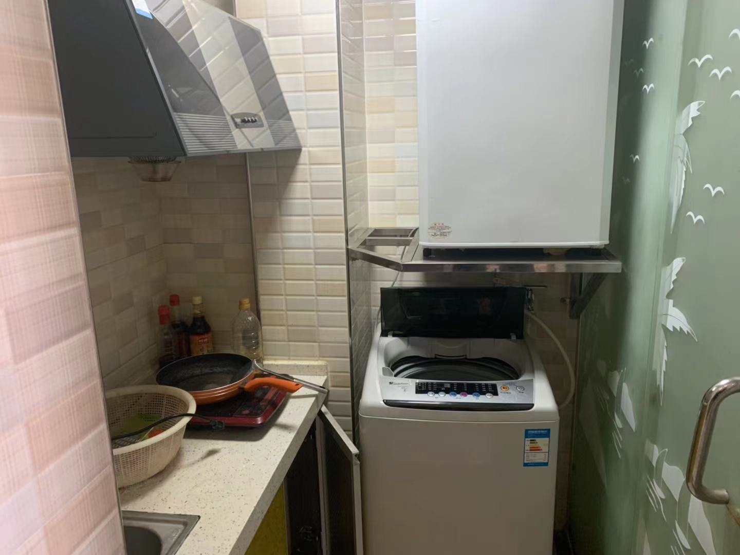 达美D6区 1室1厅1卫 1600.0元/月 达美D6区 1室1厅1卫 1600.0元/月室内图