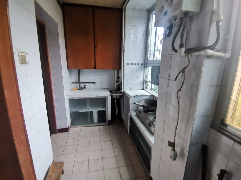 牛角塘社区 2室2厅1卫 1800.0元/月 牛角塘社区 2室2厅1卫 1800.0元/月室内图