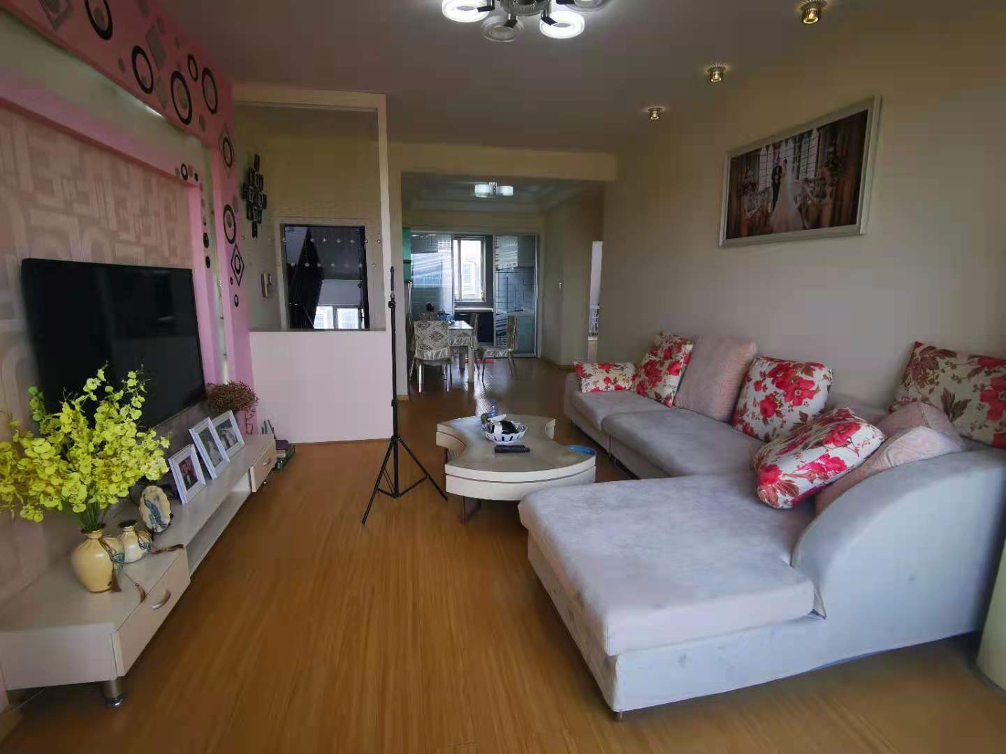 春满江南 2室2厅1厨1卫 39.80万