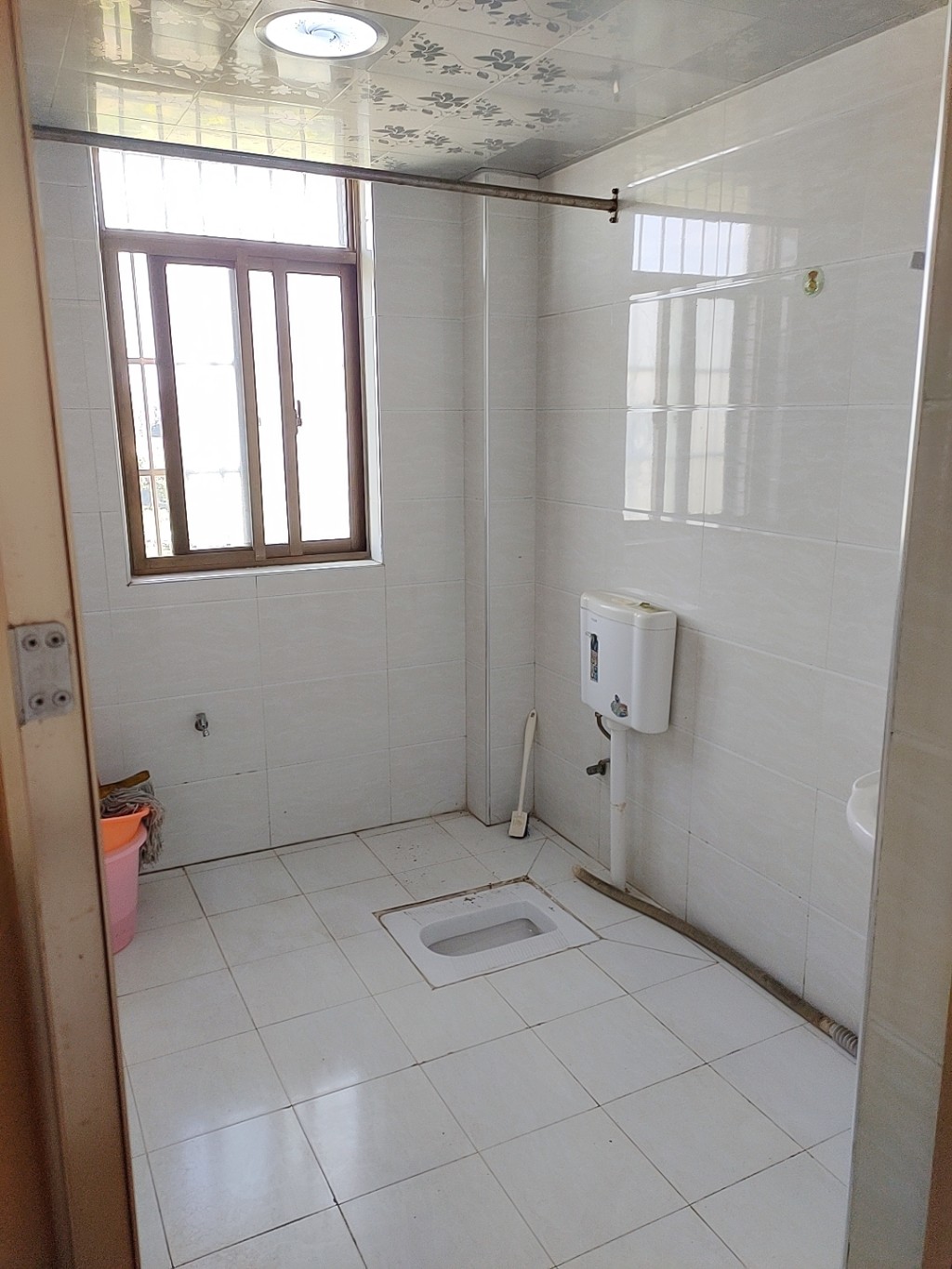 新锦源小区  1室1厅1卫    900.0元/月室内图