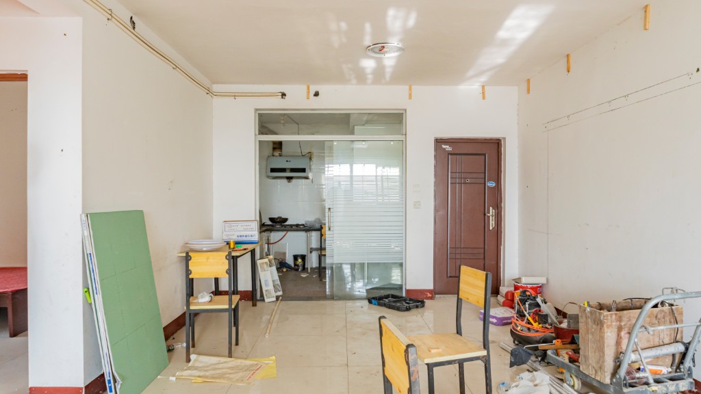 万城国际 2室2厅1卫 51.8万 万城国际 2室2厅1卫 51.8万客厅