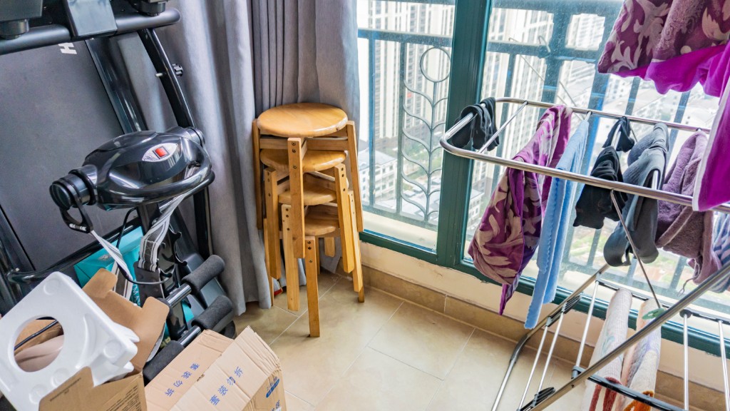 恒大绿洲 2室2厅1卫 56.8万 恒大绿洲 2室2厅1卫 56.8万客厅