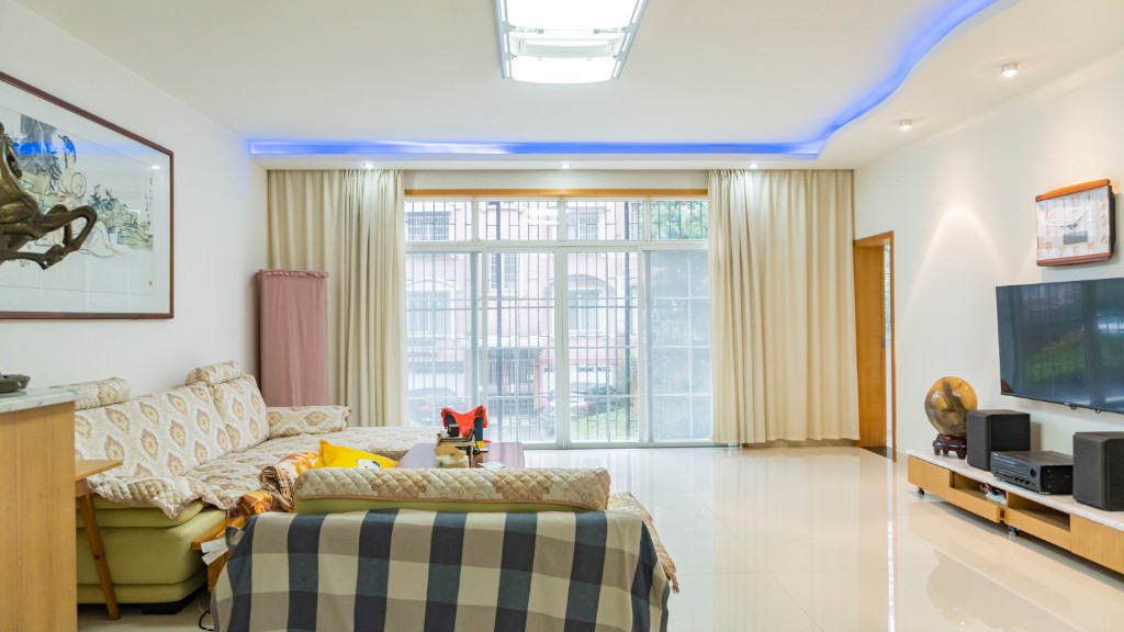 农业银行家属区 4室2厅2卫 98.0万 农业银行家属区 4室2厅2卫 98.0万户型图