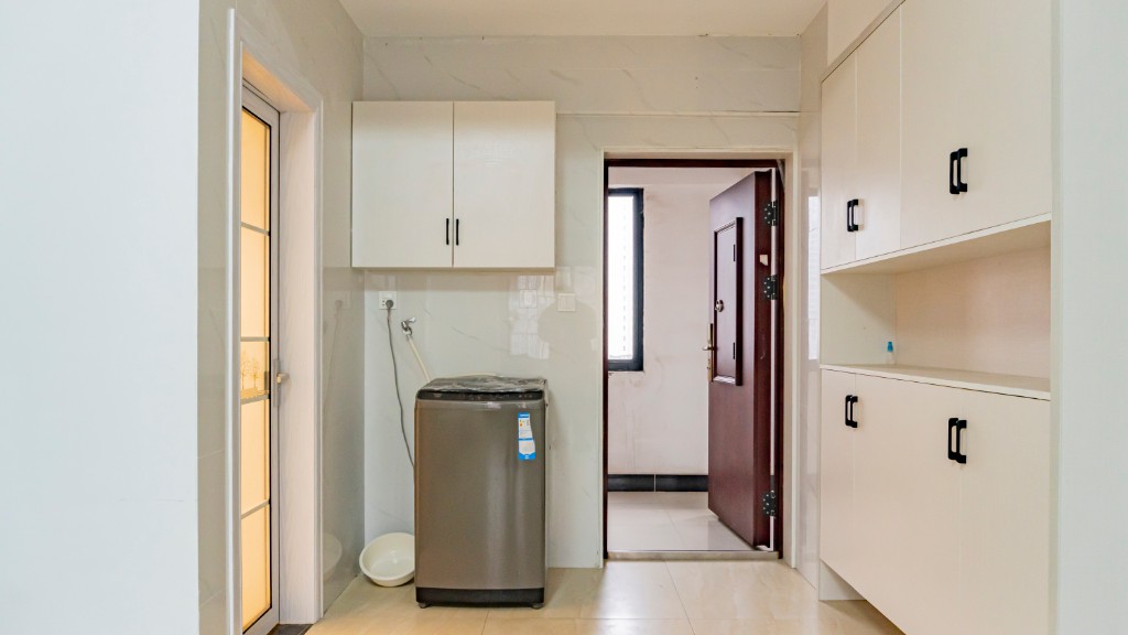 上城世家 2室1厅1卫 60.00万 上城世家 2室1厅1卫 60.00万客厅