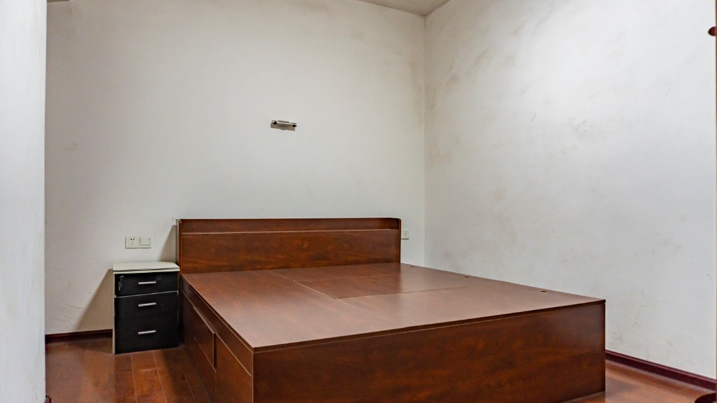 学府花园(文苑瑞景) 2室1厅1卫 48.0万 学府花园(文苑瑞景) 2室1厅1卫 48.0万客厅