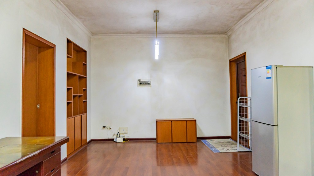 学府花园(文苑瑞景) 2室1厅1卫 48.0万 学府花园(文苑瑞景) 2室1厅1卫 48.0万客厅