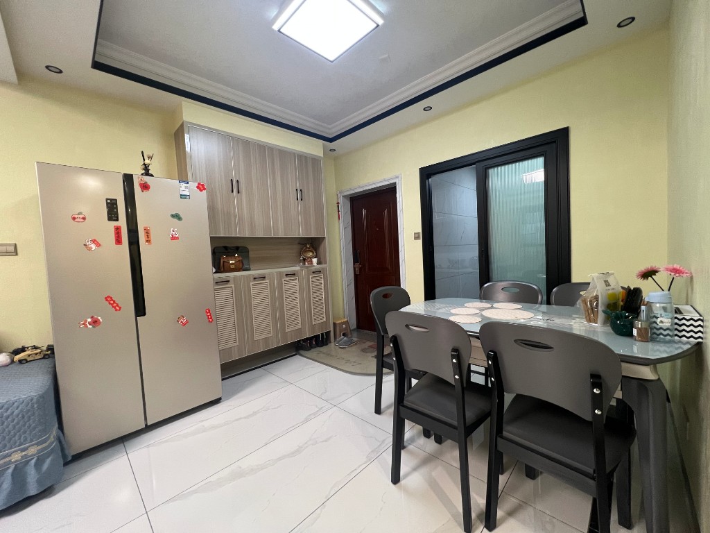 益阳印象 3室2厅1卫 85.0万 益阳印象 3室2厅1卫 85.0万客厅