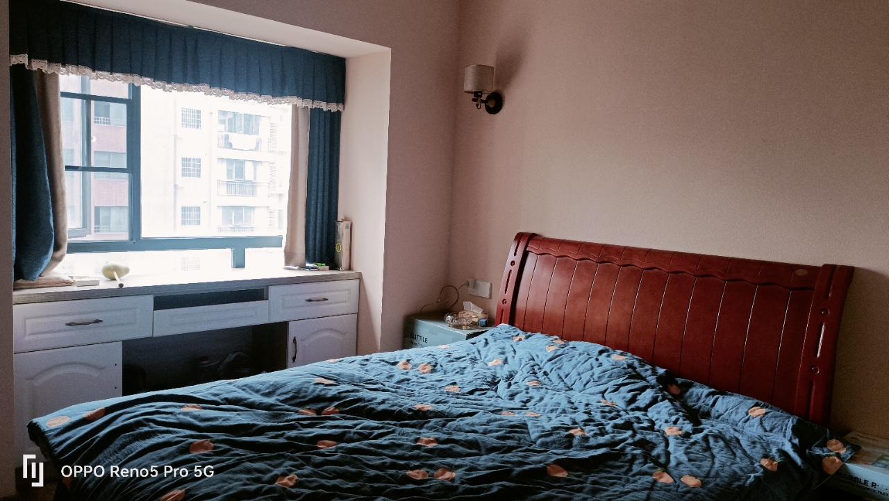 太一御江城  4室2厅2卫   119.80万 太一御江城  4室2厅2卫   119.80万客厅