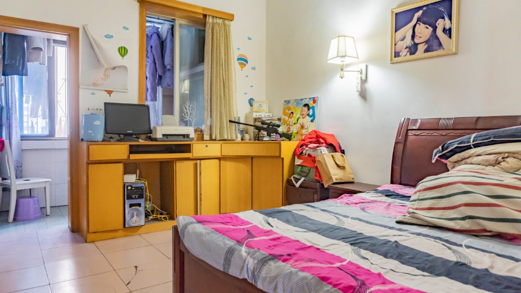 龙洲路散盘 2室2厅1卫 13.8万 龙洲路散盘 2室2厅1卫 13.8万客厅