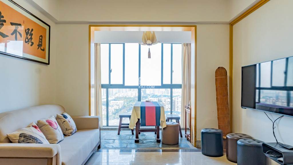 梓山湖领御  1室1厅1卫   38.00万 梓山湖领御  1室1厅1卫   38.00万客厅