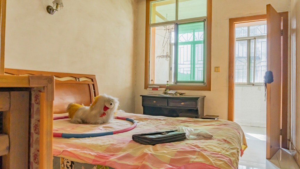 乾元宫社区 2室2厅1卫 40.80万 乾元宫社区 2室2厅1卫 40.80万客厅