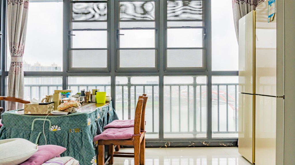 太一御江城  3室2厅2卫   108.00万 太一御江城  3室2厅2卫   108.00万客厅