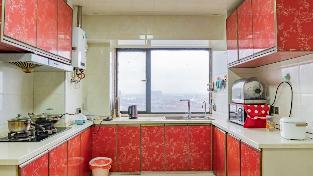 太一御江城  3室2厅2卫   108.00万 太一御江城  3室2厅2卫   108.00万客厅