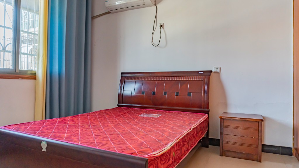 富丰大厦 2室2厅1卫 38.80万 富丰大厦 2室2厅1卫 38.80万客厅