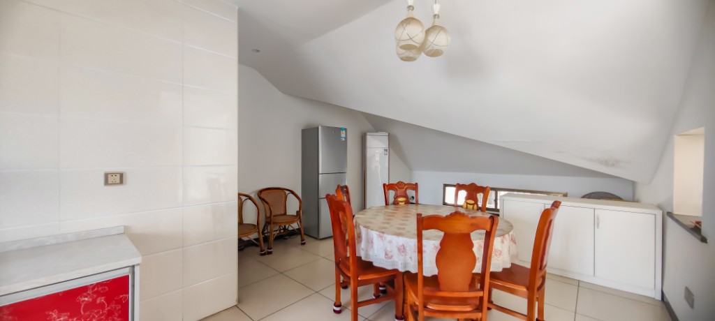 幸福里  3室2厅2卫    61.8万 幸福里  3室2厅2卫    61.8万客厅