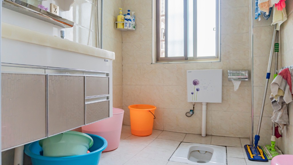 幸福里 4室2厅2卫 65.80万 幸福里 4室2厅2卫 65.80万客厅