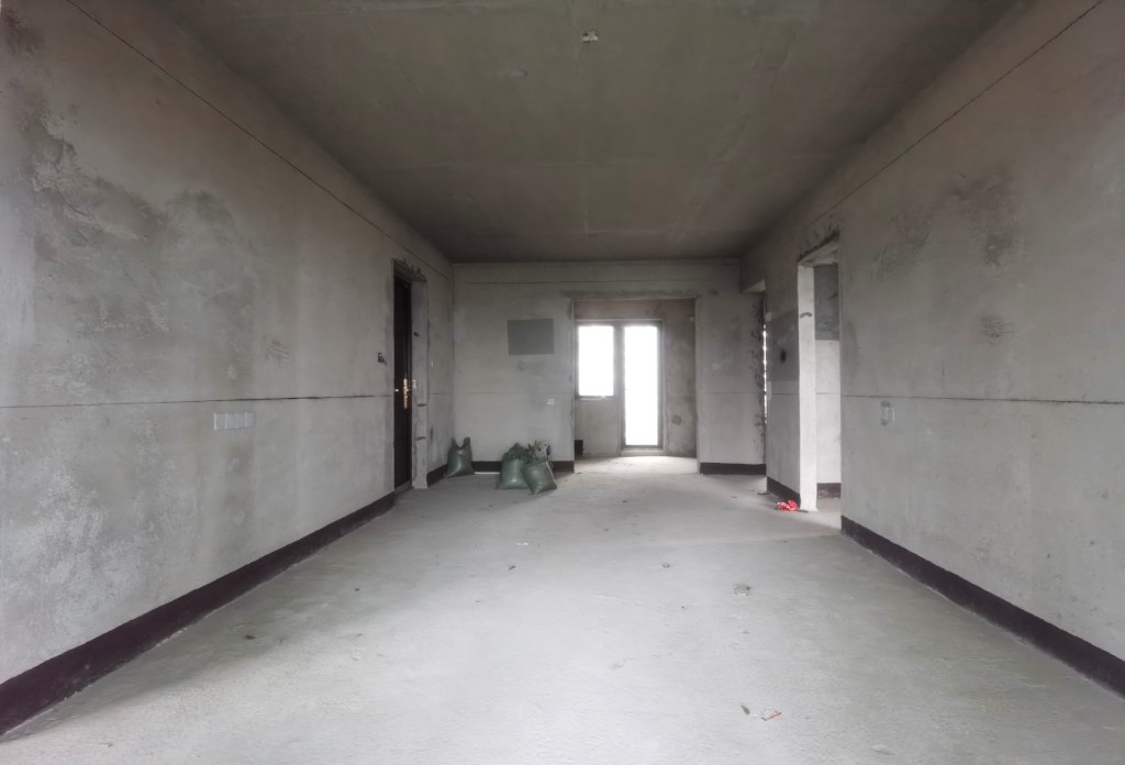 碧桂园锦岸 3室2厅2卫 66.8万 碧桂园锦岸 3室2厅2卫 66.8万客厅