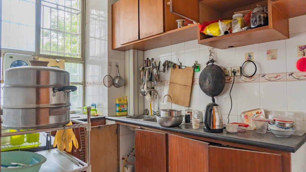 马良小区 3室2厅2卫 36.00万 马良小区 3室2厅2卫 36.00万客厅