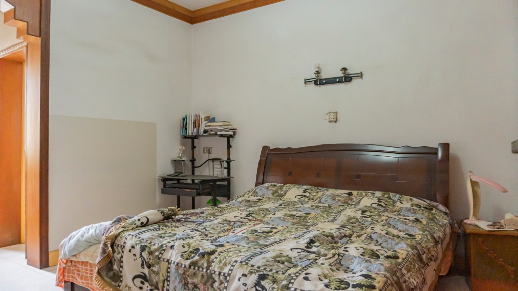 马良小区 3室2厅2卫 36.00万 马良小区 3室2厅2卫 36.00万客厅