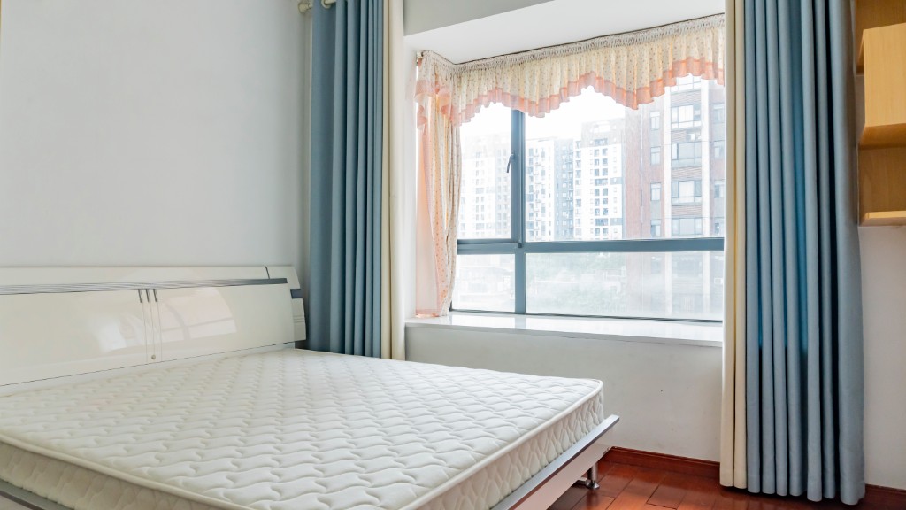 会龙山溪谷(住宅) 2室2厅2卫 44.80万 会龙山溪谷(住宅) 2室2厅2卫 44.80万客厅