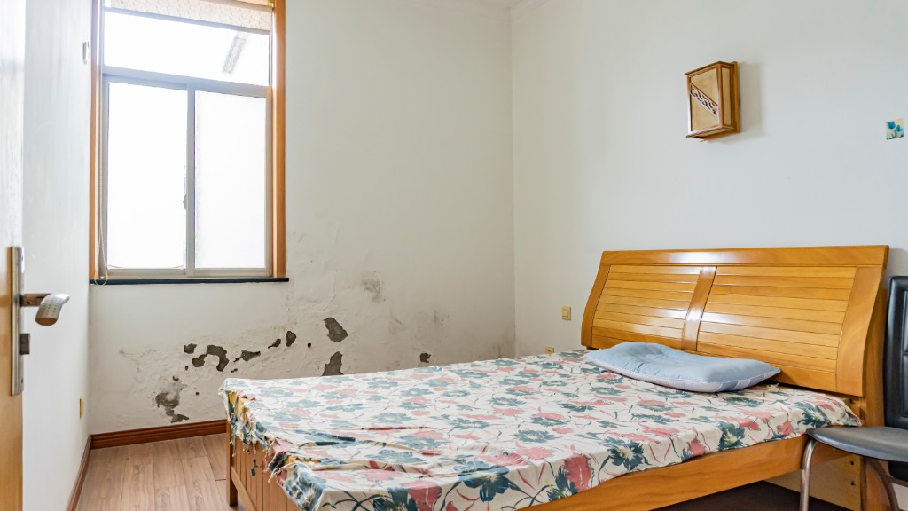 梓怡华盛家园  4室2厅2卫   53.80万 梓怡华盛家园  4室2厅2卫   53.80万客厅