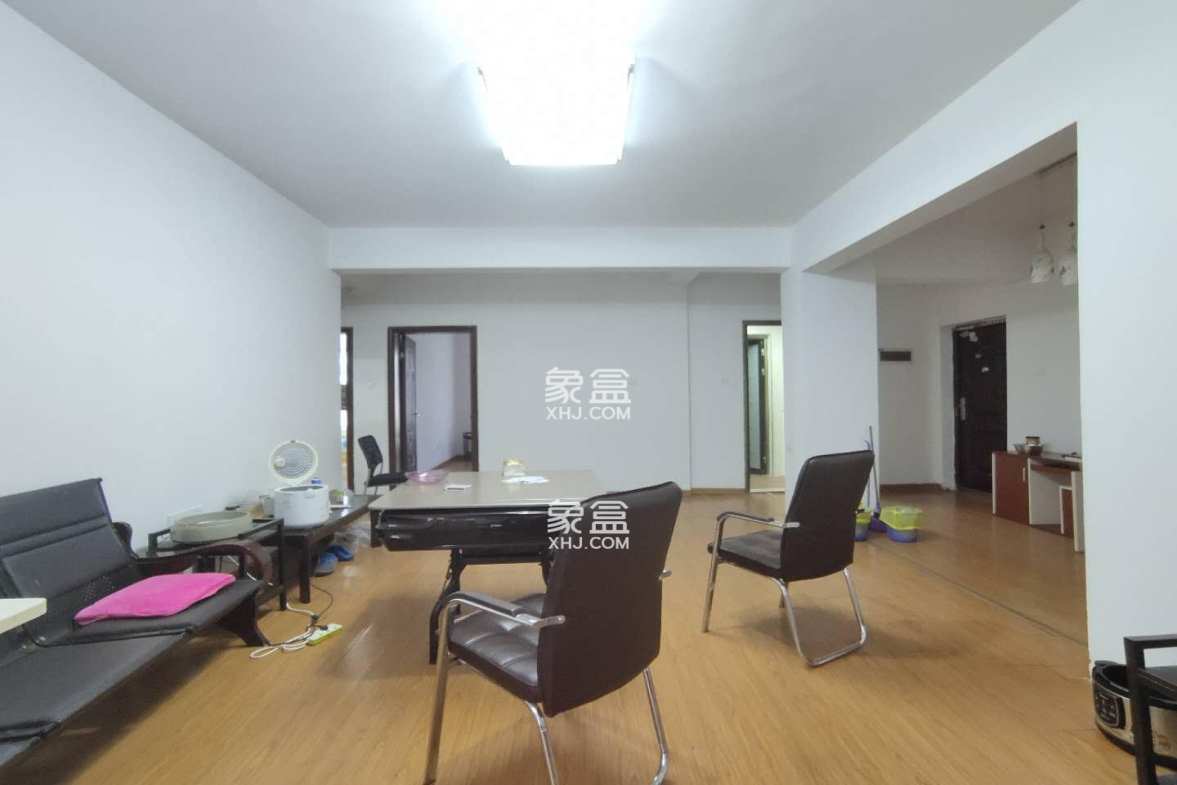 上河国际C区  3室2厅1卫    3000.0元/月 上河国际C区  3室2厅1卫    3000.0元/月室内图