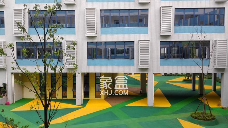 周南梅溪湖小学