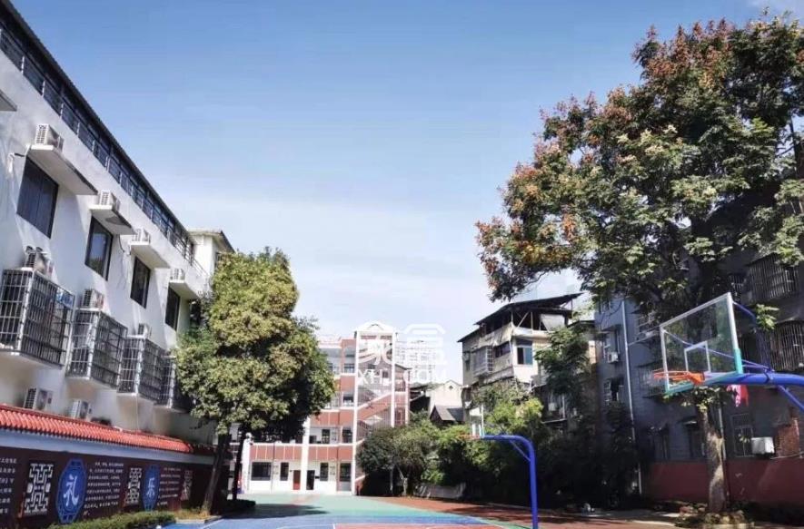 长郡文庙坪小学