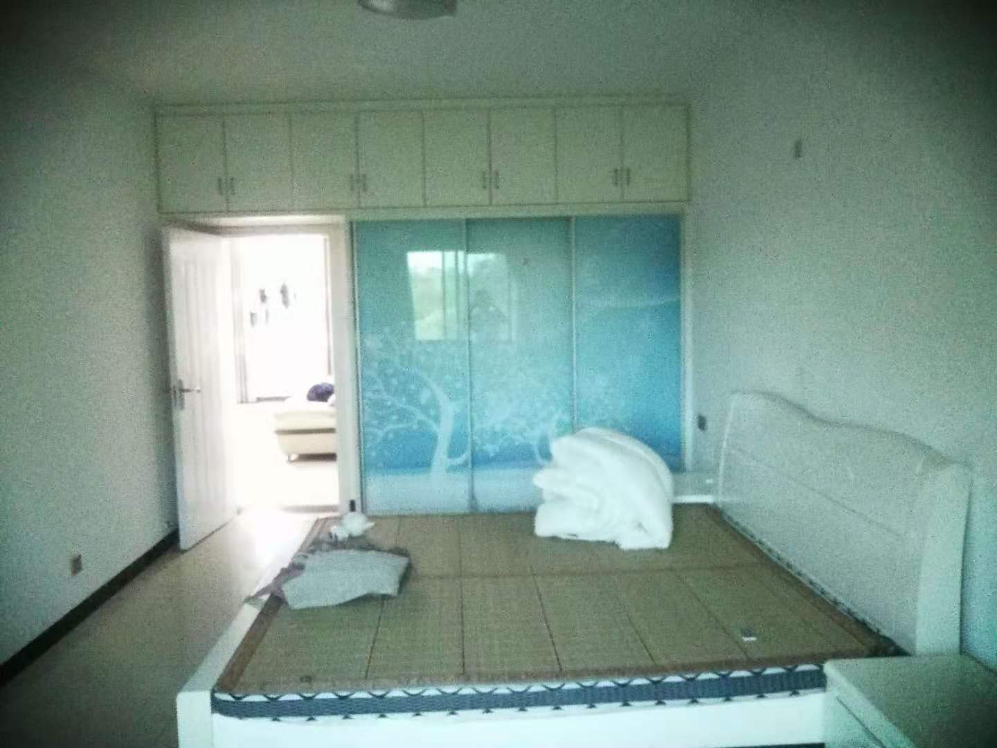锦龙小区  3室2厅1卫   1400.00元/月室内图1