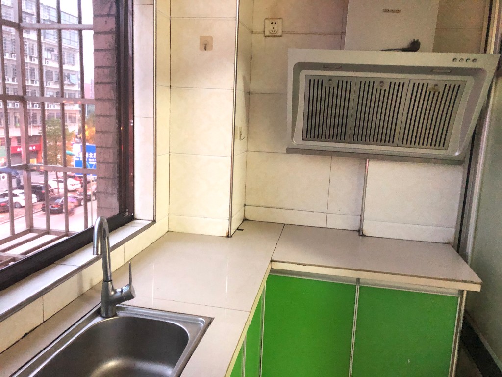 龙塘安置区(龙塘小区) 1室1厅1卫 700.0元/月 龙塘安置区(龙塘小区) 1室1厅1卫 700.0元/月室内图