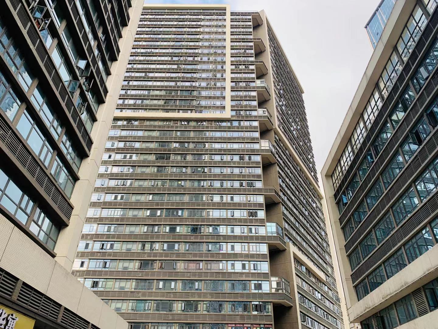 富力新天地一二期 1室1厅1卫 1800.00元/月 富力新天地一二期 1室1厅1卫 1800.00元/月小区图