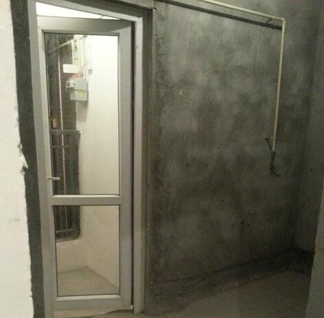 中铁瑞景颐城  3室2厅2卫   78.00万客厅