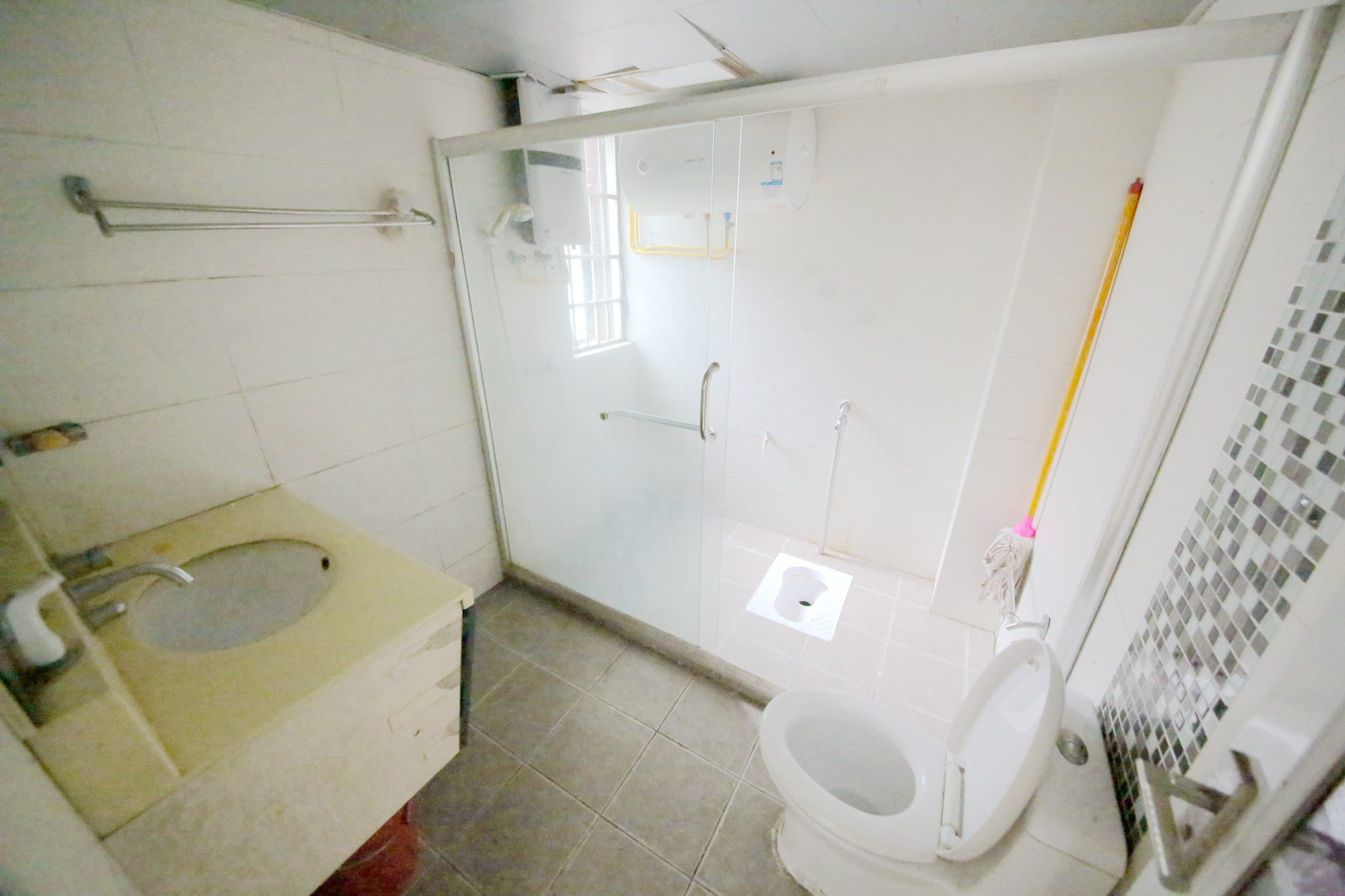 三江花中城  2室2厅1卫    119.96万卫生间
