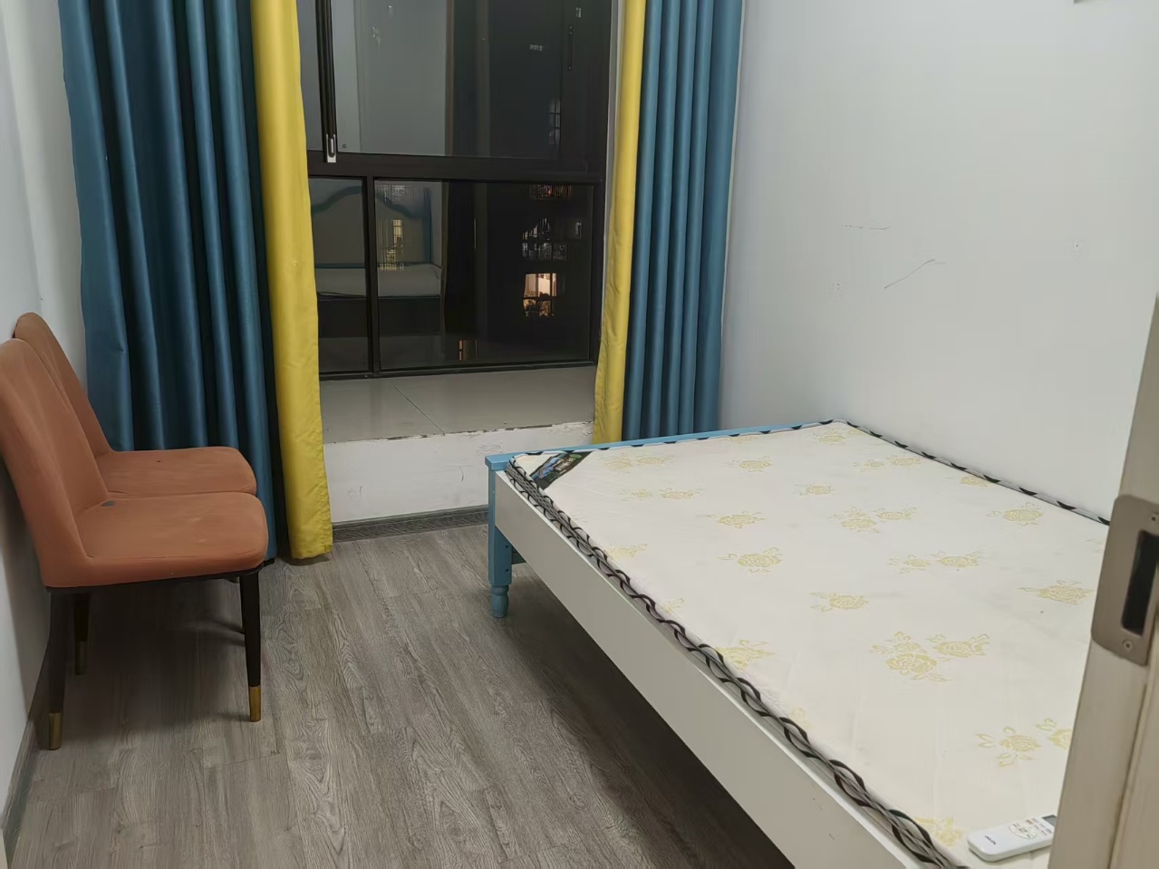 阳光丽城一期 4室2厅2卫 3200.0元/月 阳光丽城一期 4室2厅2卫 3200.0元/月户型图