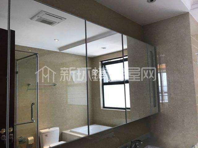 龙湖世纪峰景 5室2厅3卫 9000.00元/月 龙湖世纪峰景 5室2厅3卫 9000.00元/月室内图