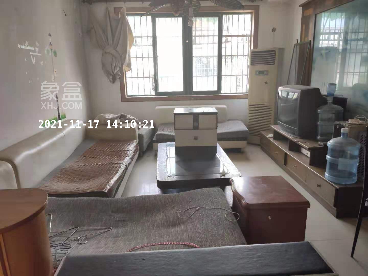 三湘小區(qū)  3室1廳0衛(wèi)    1500.0元/月室內(nèi)圖