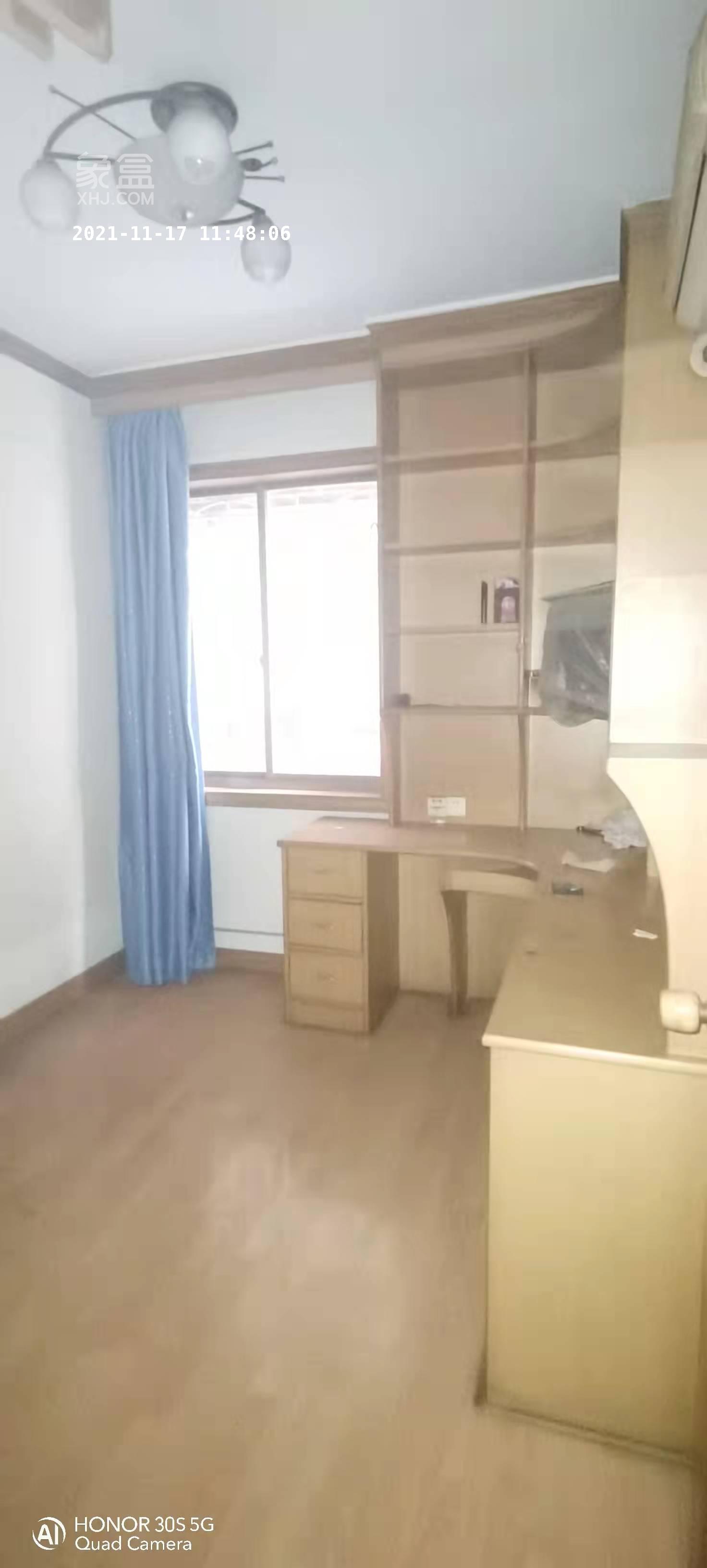 凤凰大厦 4室2厅1卫 4000.0元/月 凤凰大厦 4室2厅1卫 4000.0元/月室内图