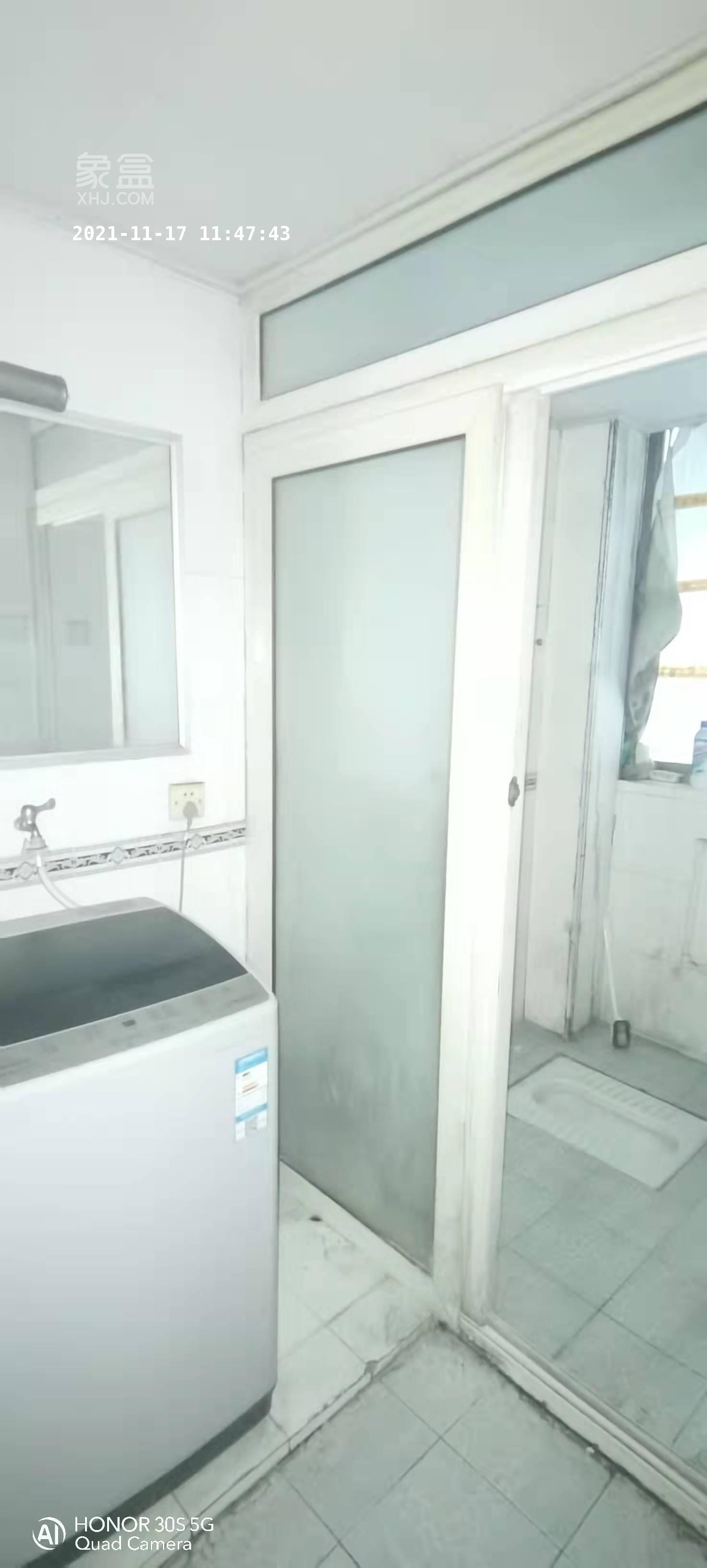 凤凰大厦 4室2厅1卫 4000.0元/月 凤凰大厦 4室2厅1卫 4000.0元/月室内图