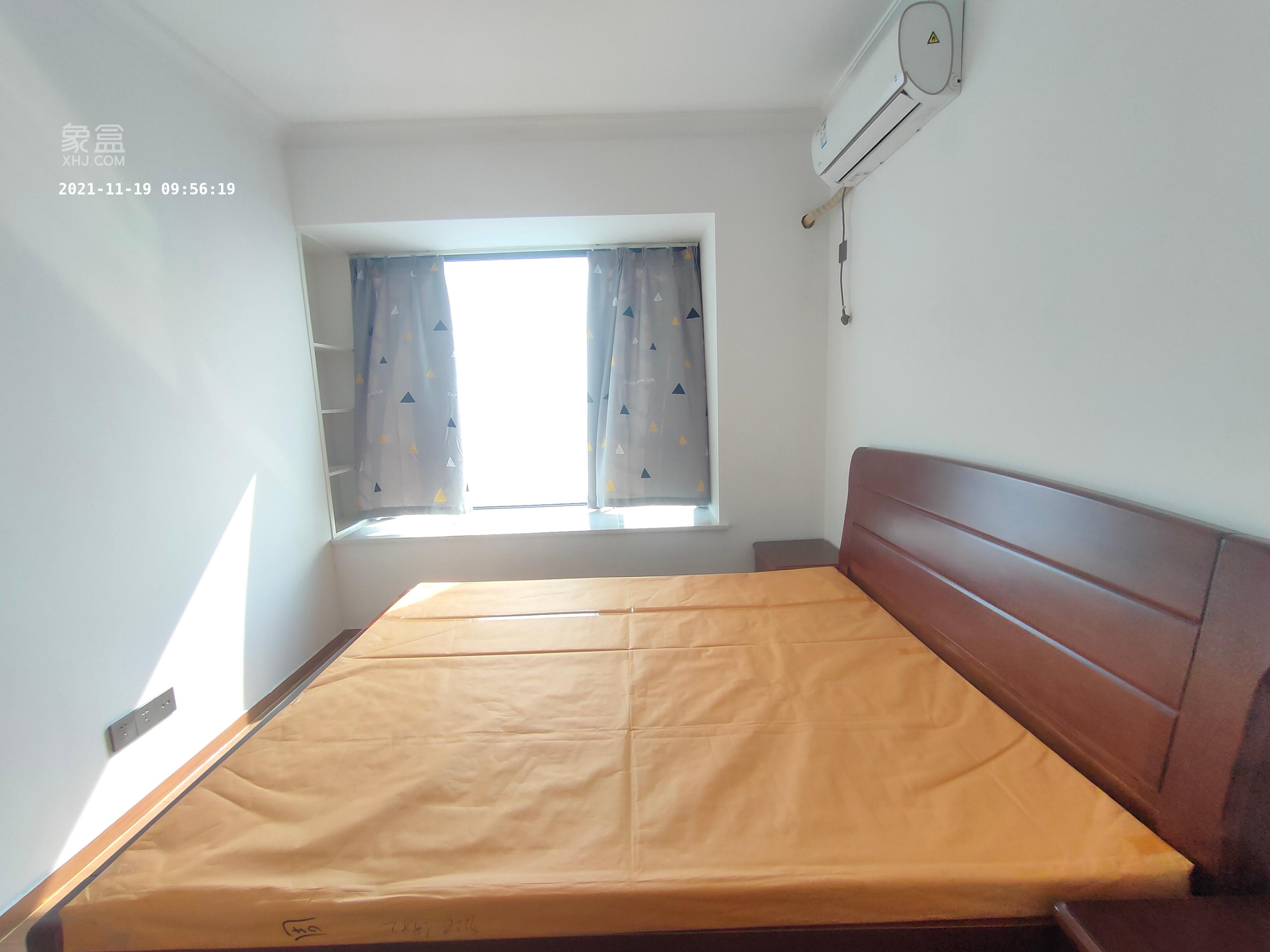 华远海蓝郡  3室2厅1卫    2500.0元/月室内图