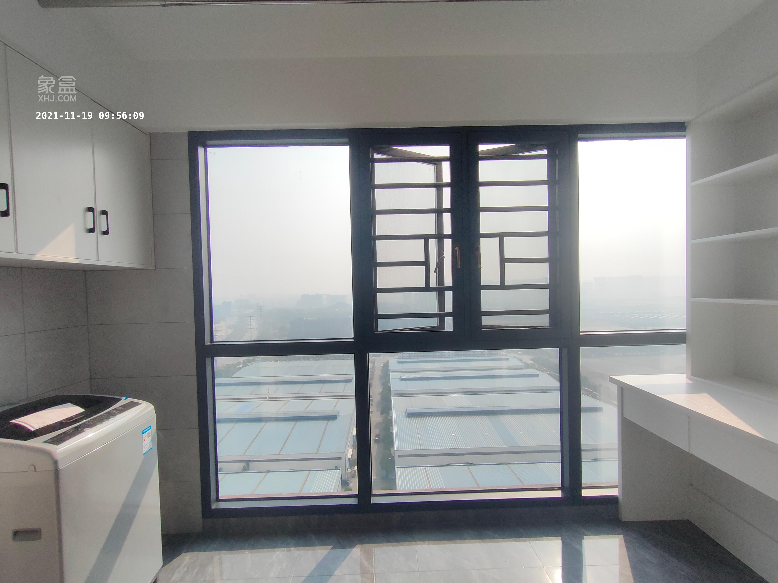 华远海蓝郡  3室2厅1卫    2500.0元/月室内图