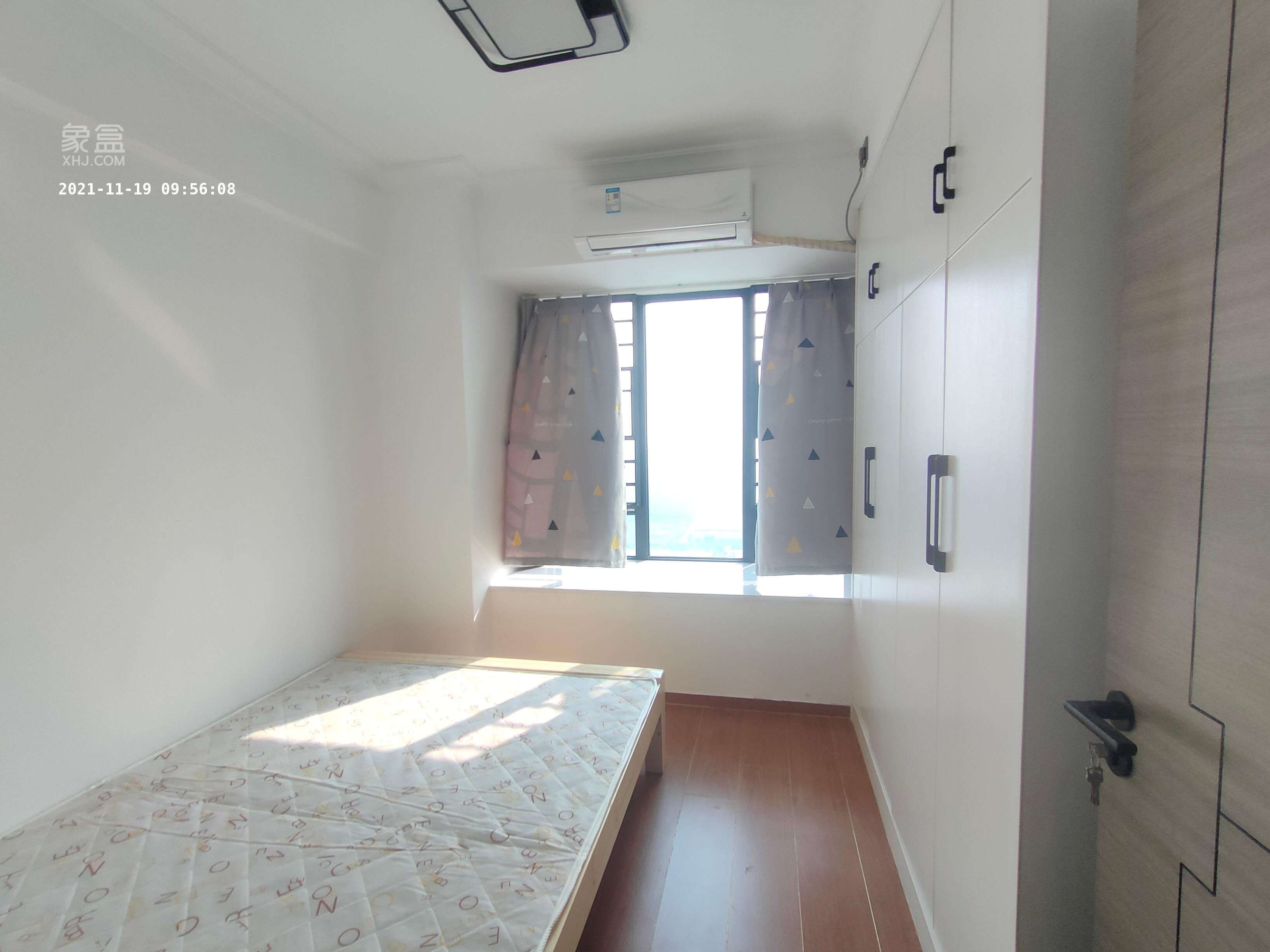 华远海蓝郡  3室2厅1卫    2500.0元/月室内图