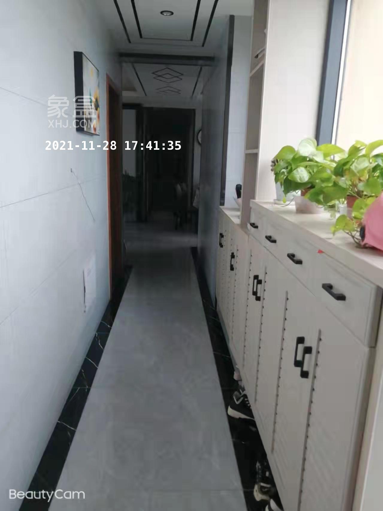 云棲國際  4室2廳2衛(wèi)   2800.00元/月室內(nèi)圖